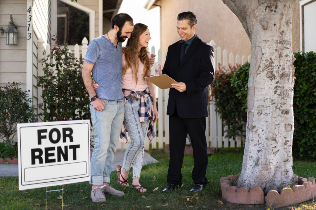 Copper-Ridge-Rentals-Couple-Renting-House